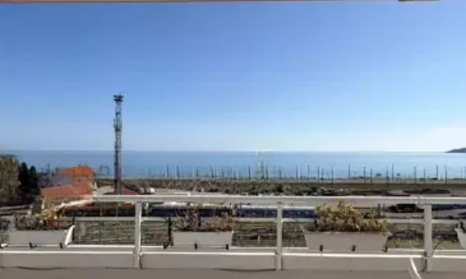 Недвижимость Villa La Bocca: 3