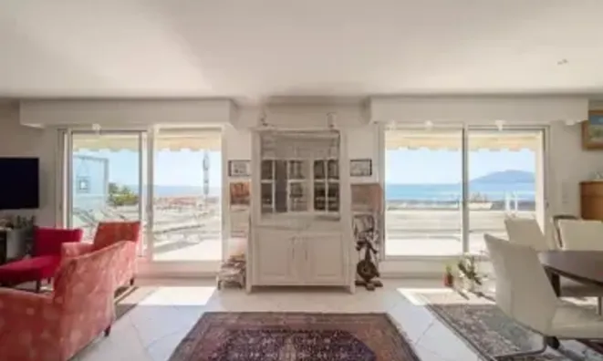 Недвижимость Villa La Bocca: 6
