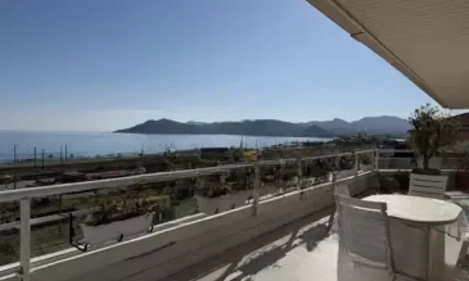 Недвижимость Villa La Bocca: 18