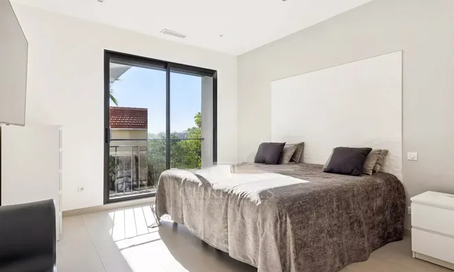 Недвижимость Villa Petit Juas: 7