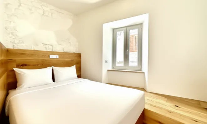 Недвижимость Дом с террасой на площади Тартини: 9