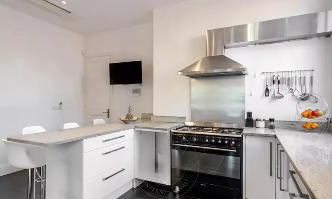 Недвижимость Villa Cannes République: 7