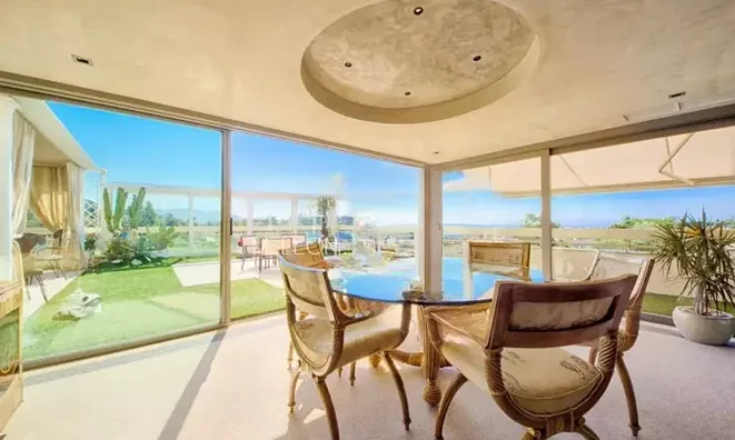 Недвижимость Villa Croix des Gardes: 4