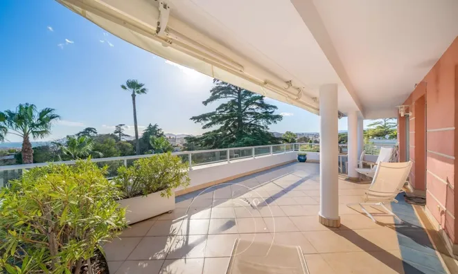 Недвижимость Villa Cannes Californie: 2