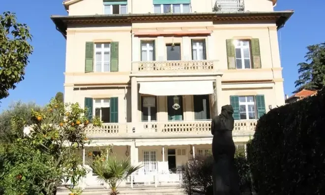 Недвижимость Villa Pointe Croisette: 8