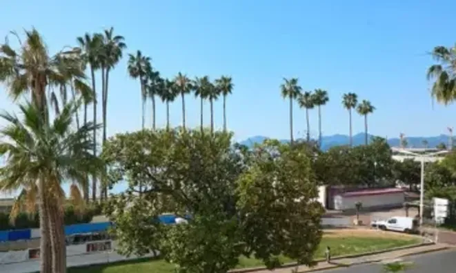 Недвижимость Residence Cannes Centreville: 6
