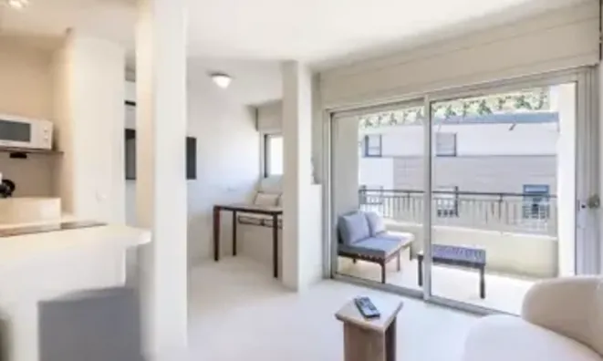 Недвижимость Home Cannes Centre-ville: 2
