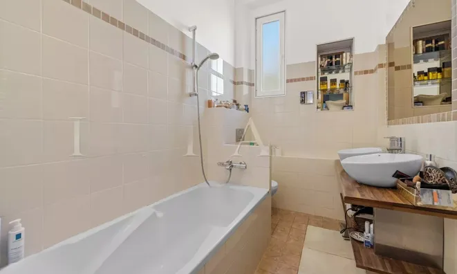 Недвижимость Villa Petit Juas: 9