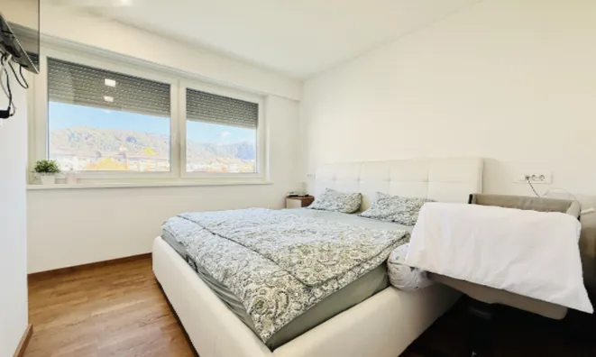 Недвижимость Двухкомнатная квартира на Повшетовой улице: 4