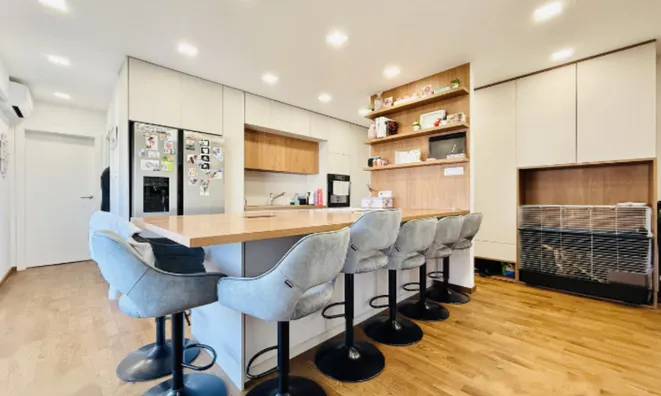 Недвижимость Двухкомнатная квартира на Повшетовой улице: 6