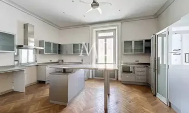 Недвижимость Villa Cannes République: 8