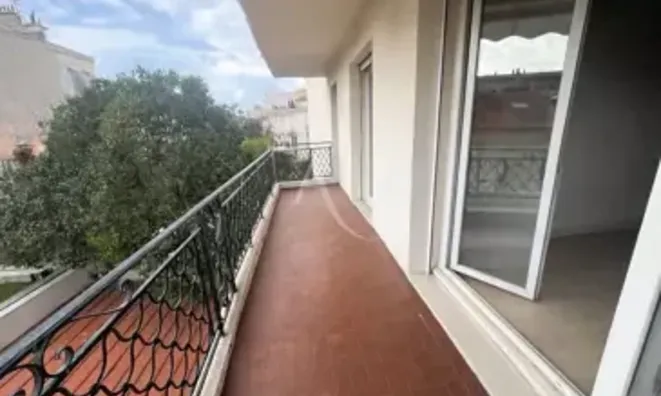 Недвижимость Villa Cannes République: 2