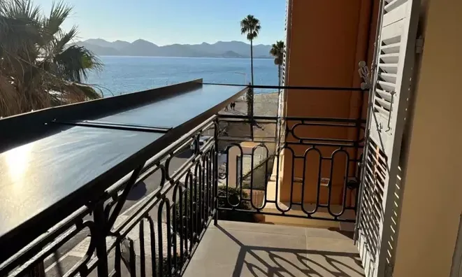 Недвижимость House Suquet Cannes: 4