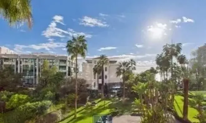 Недвижимость Property Cannes: 4