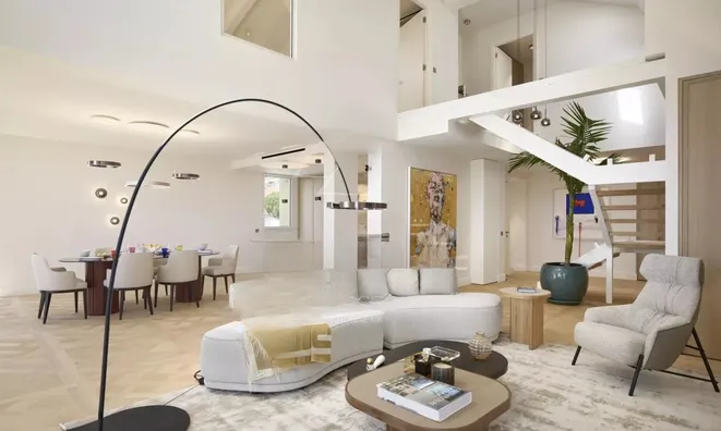 Недвижимость Villa Croix des Gardes: 1