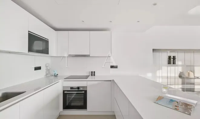 Недвижимость Property Name: Residence Centre-ville: 6