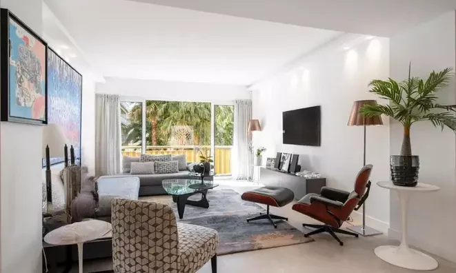 Недвижимость House Cannes: 1