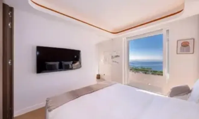Недвижимость Property Name: Residence Centre-ville: 11