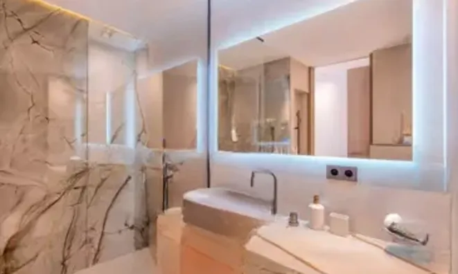 Недвижимость Property Name: Residence Centre-ville: 17