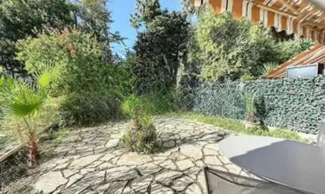 Недвижимость Villa Croix des Gardes: 2