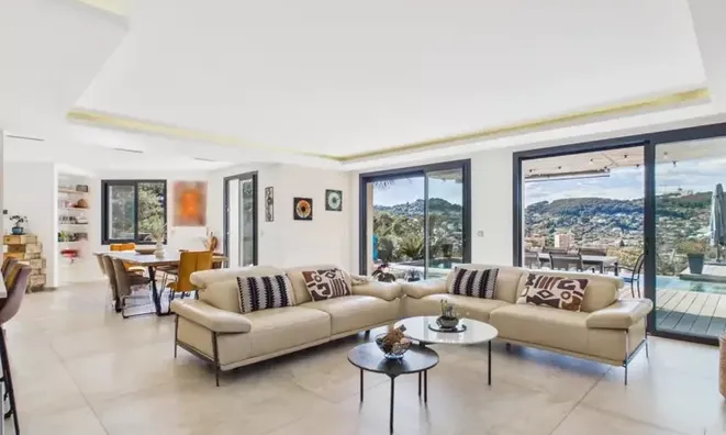 Недвижимость Villa Croix des Gardes: 4
