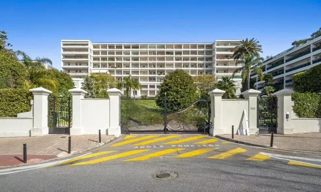 Недвижимость Villa République Cannes: 1