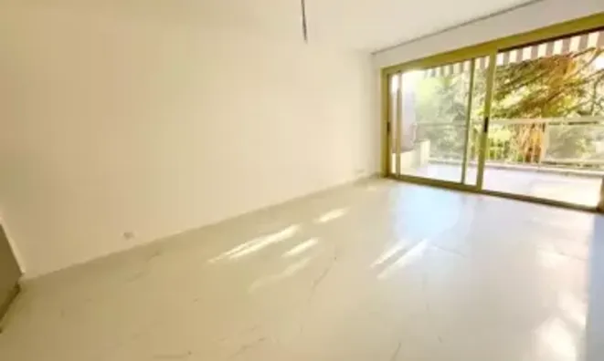 Недвижимость Villa Pointe Croisette: 3