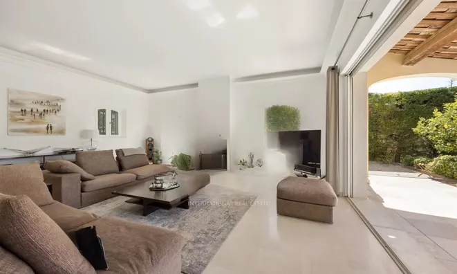 Недвижимость Villa Mougins: 4