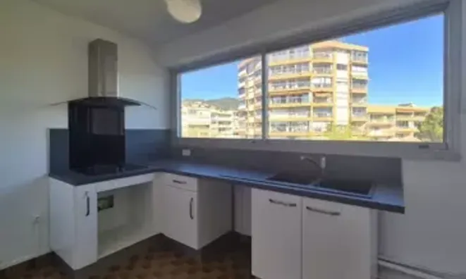Недвижимость Villa Mandelieu-La-Napoule: 2