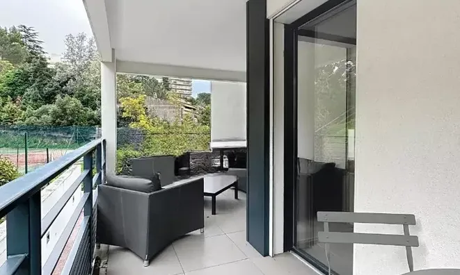 Недвижимость Villa Croix des Gardes: 8