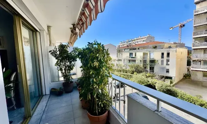 Недвижимость Villa La Bocca: 1
