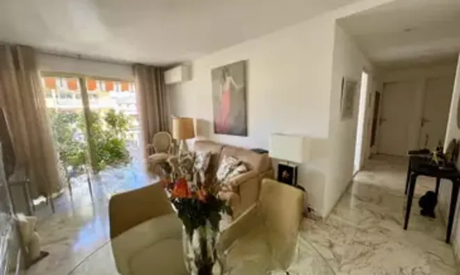 Недвижимость Villa La Bocca: 3