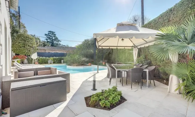 Недвижимость Residence Carnot Cannes: 3