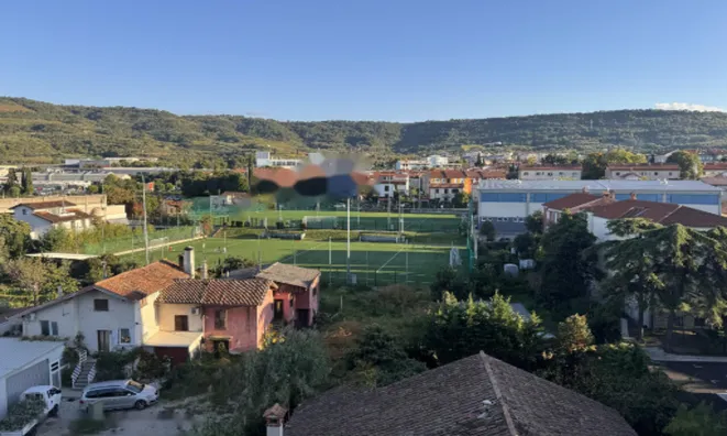 Недвижимость 2-комнатная квартира Изола: 1