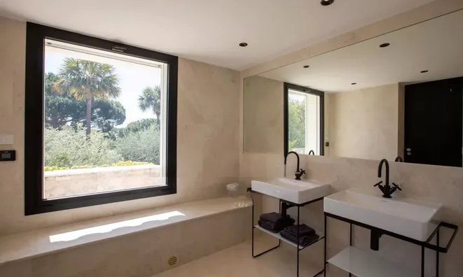 Недвижимость Villa Croix des Gardes: 15