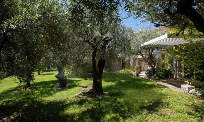 Недвижимость Villa Croix des Gardes: 19