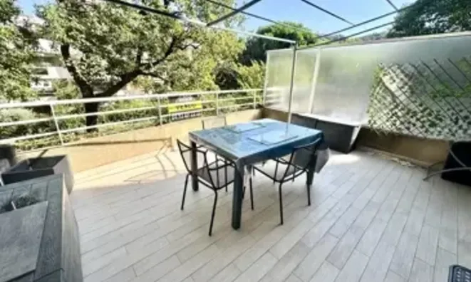 Недвижимость Property Name: Estate Californie: 8