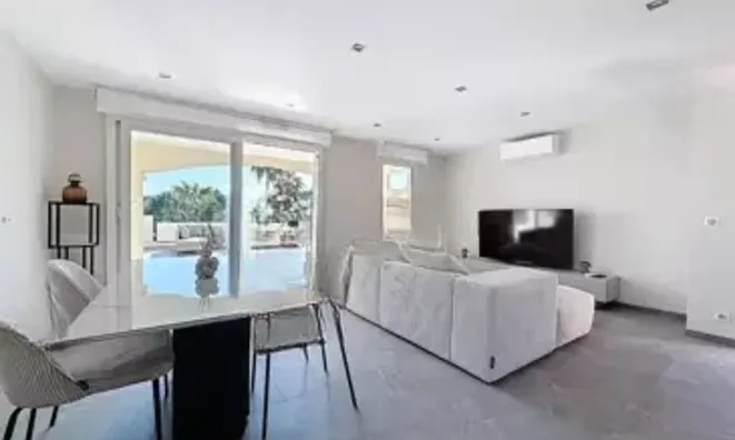 Недвижимость Villa Croix des Gardes: 6