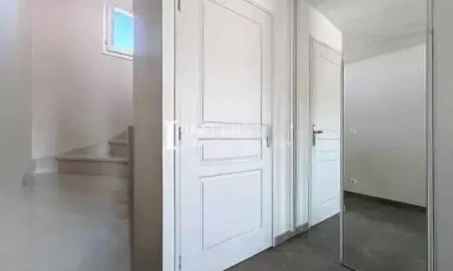 Недвижимость Villa Croix des Gardes: 12