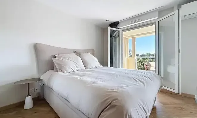 Недвижимость Villa Croix des Gardes: 13