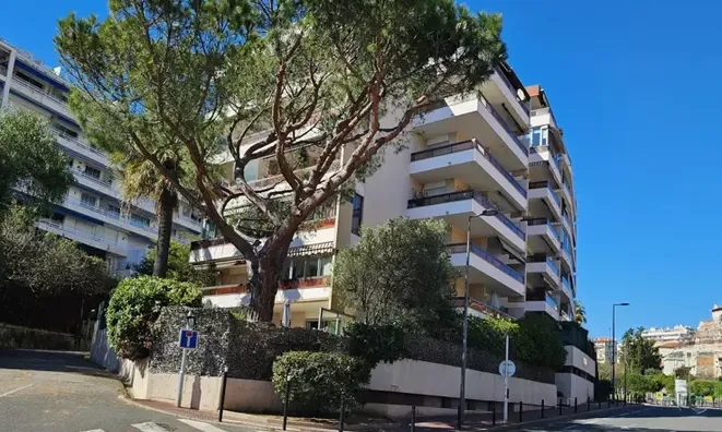 Недвижимость Villa Croix des Gardes: 16