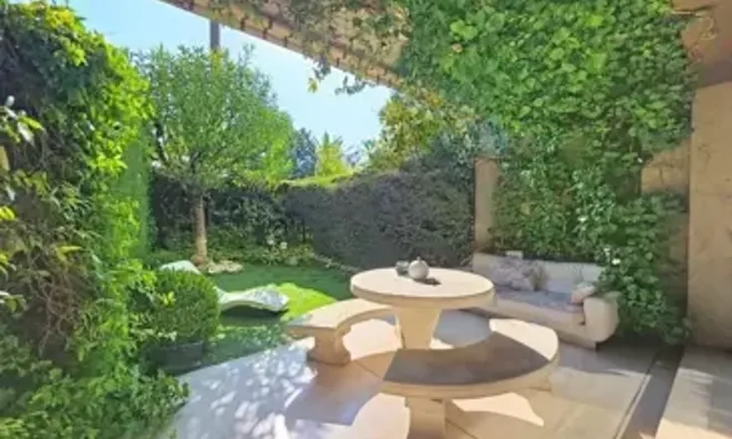 Недвижимость Villa Petit Juas: 6