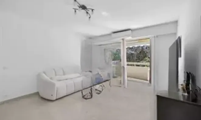 Недвижимость Residence République: 2