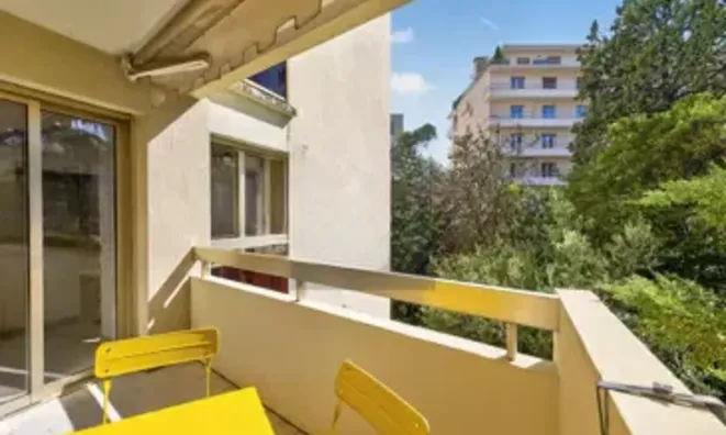 Недвижимость Residence République: 8