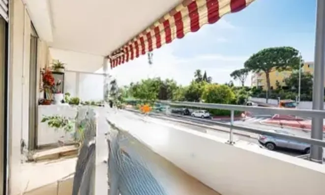 Недвижимость Villa Cannes Petit Juas: 2