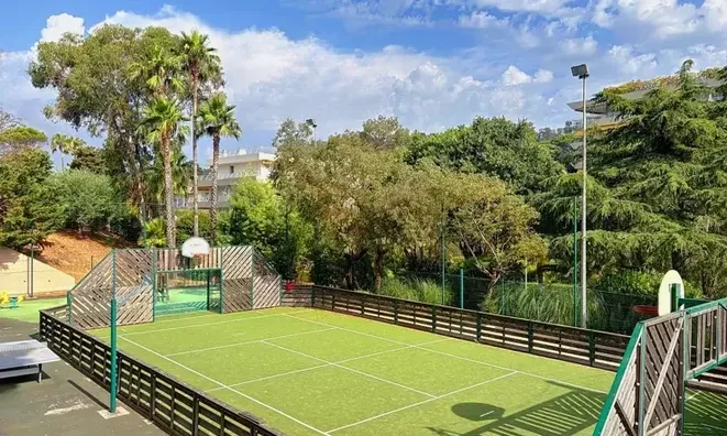 Недвижимость Villa Croix des Gardes: 13