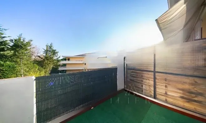 Недвижимость Villa République Cannes: 1