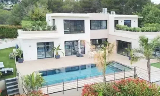 Недвижимость Villa Cannes Croix des Gardes: 2