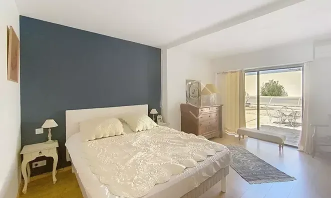 Недвижимость Villa La Bocca: 16