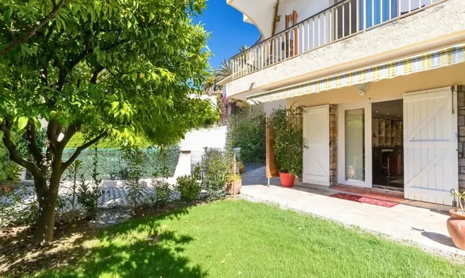 Недвижимость Villa Croix des Gardes: 2
